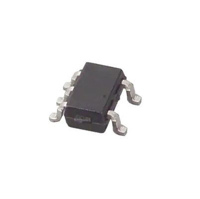 MAX2204EXK+T Tvs ダイオード Smd Ic Rf 検出 450mhz-2.5ghz Sc70 Max2204exk+Tct-Nd