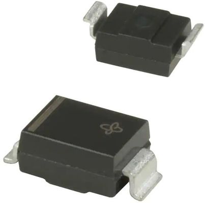 SMBG18CA-E3/52 29.2V クランプ 20.5A Ipp Tvs ダイオード 表面マウント SMBG (DO-215AA)